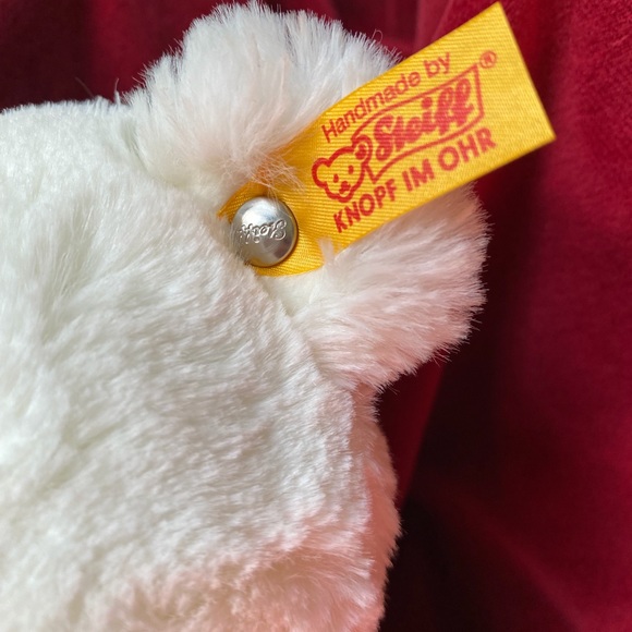 Adorable Collectible Steif Bear. 6” L x 11” Hx 3”W - Picture 5 of 7